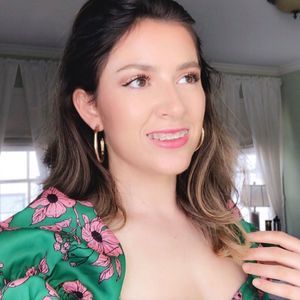 Meet your Posher, Assunta